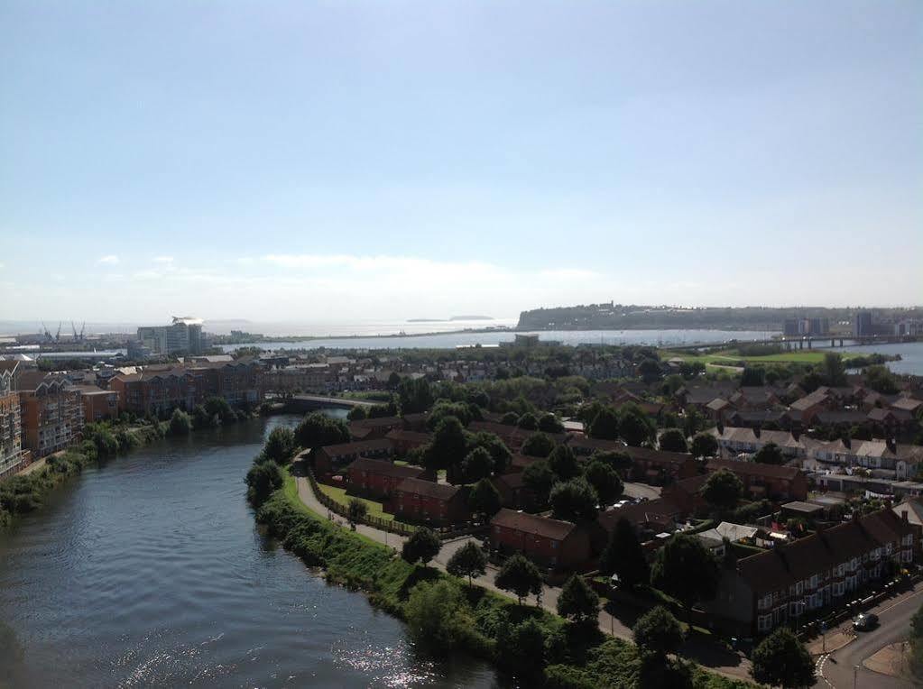 Riverbank Penthouse And Apartments Cardiff Exterior photo